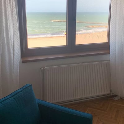 Rent of a comfortable furnished 3-room apartment, 75 m², Faleza Nord, Constanța, Romania